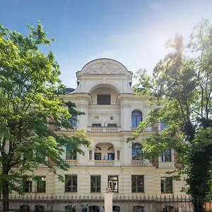 Uhland 3*, München Deutschland